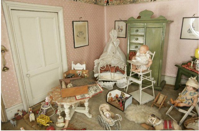 Старинный домик для дочки - самое начало XX века