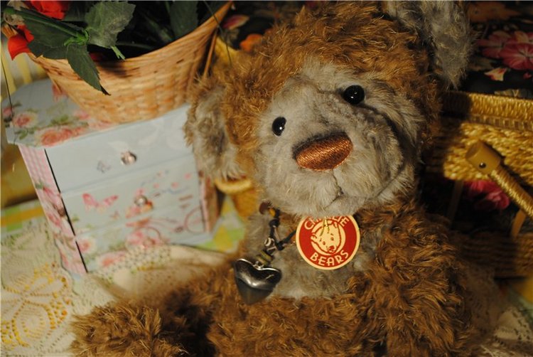 Славный Мишка Паркин от Charlie Bears находит новых друзей (фото 2)