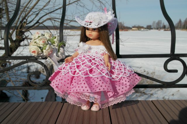 А мы собрались на бал. 4 разных цвета (фото 2)