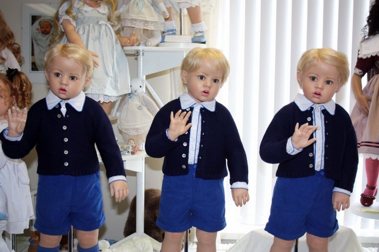 Августовская встреча в клубе коллекционеров с фрау Hildegard Gunzel. Часть 4. О планах на следующий год и подписи кукол