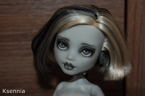 Монстры? Что вы, что вы!...часть 5, pinioned