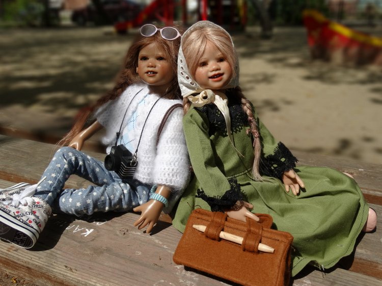 Девочки из разных эпох. Куклы Аннет Химштедт. Или с любимыми не расставайтесь