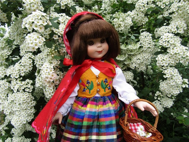 Красная Шапочка - милая лапочка. По следам конкурса Кукла, как сказочный персонаж