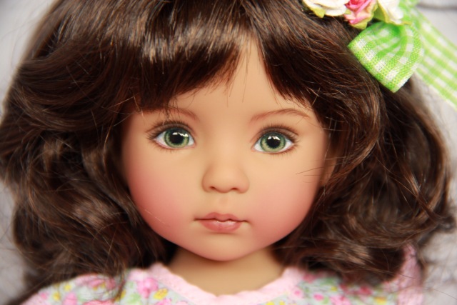 Девочка Little darling автор Geri Uribe