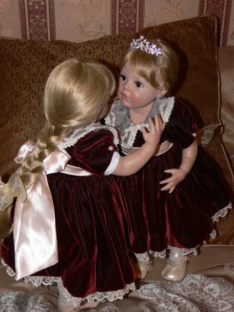 Сладкие палочки TWIX или сестренки куколки ARTISTA