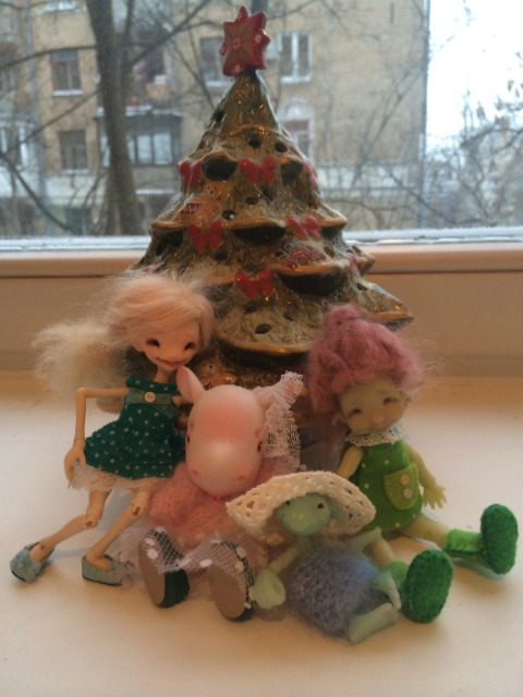 С Новым Годом — Домашние коллекции кукол: фото собраний