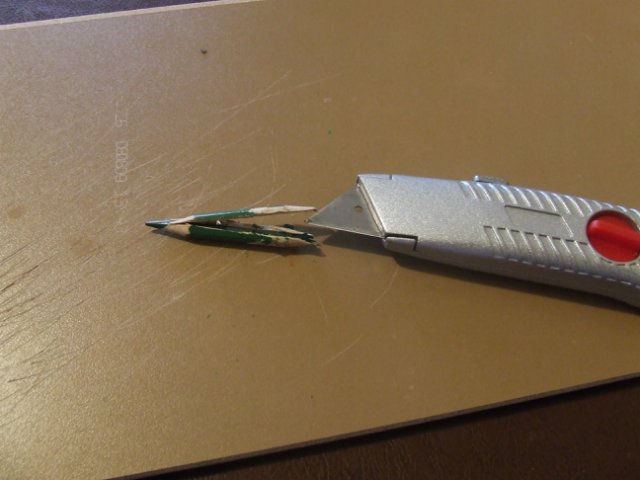 Мастер-класс "Создание принадлежностей для художника. Масштаб 1:12"