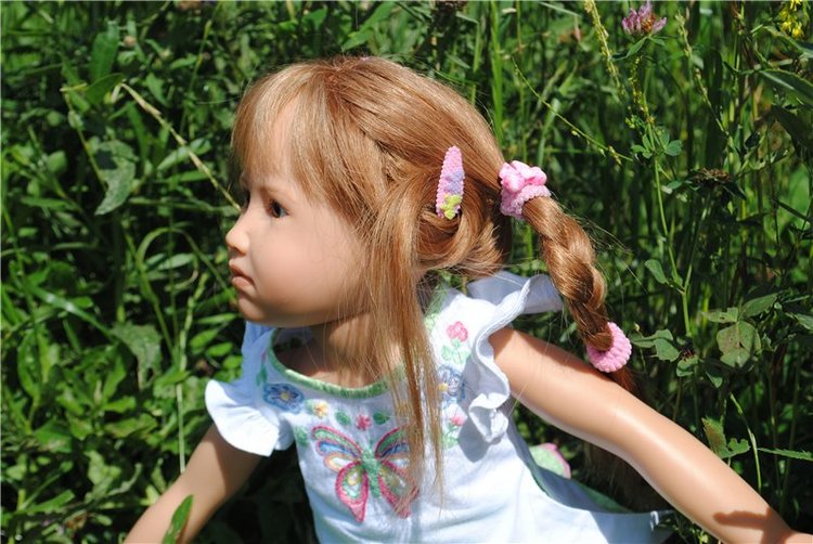 Летняя прогулка милой девочки Паулы Heidi Plusczok