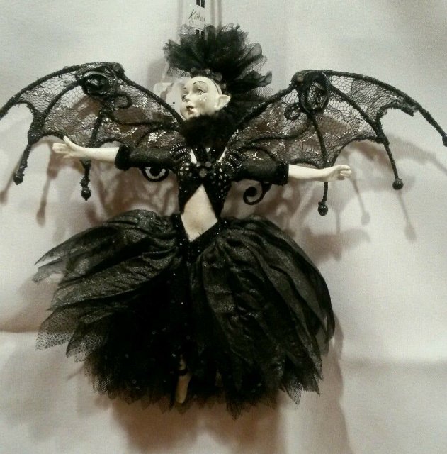 Волшебный мир Katherine collection - нет нет.. вам не кажется это действительно Олень - балерина и Гиппопотам манекенщица