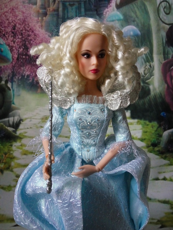 Моя колекция кукол ч1. Куклы Принцессы Диснея Алиса в зазеркалье и Золушка, Малефисента
