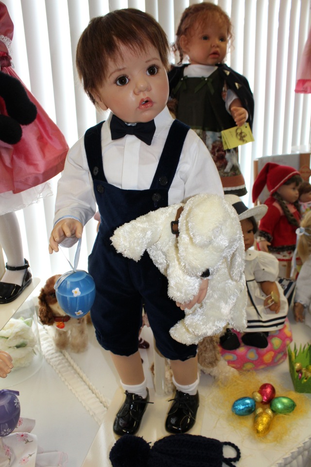 Пасхальная встреча в магазине кукол Гюнзел. Новая коллекция из резин 2017. Mila i Robin