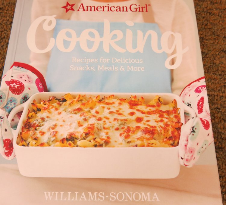 2.2 American Girl книги: Кулинария для девочек, современные издания
