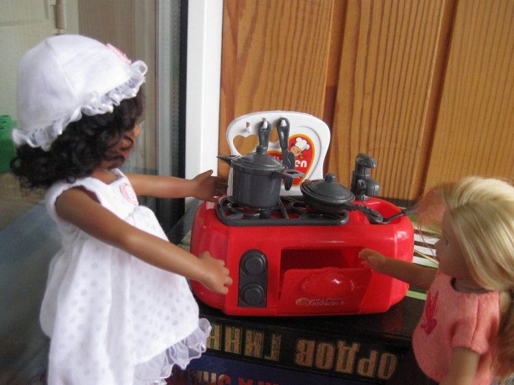 Бытовая техника для наших маленьких кукол-хозяюшек