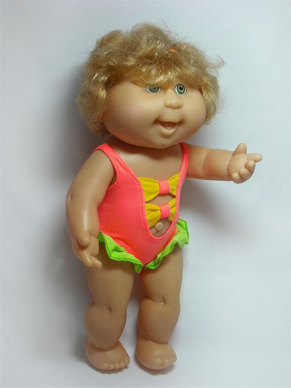 А что можно делать в плохую погоду!? Одежда для кукол своими руками