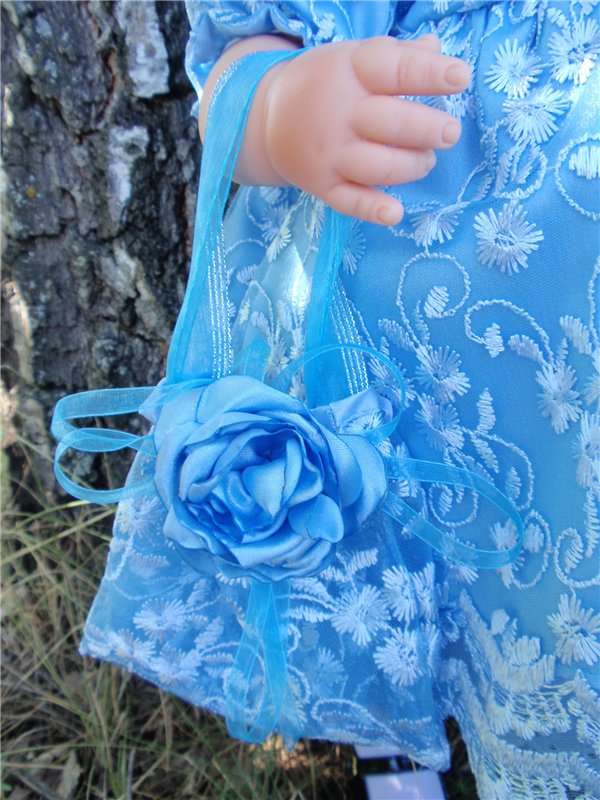 Чудеса с переодеванием продолжаются, моя Люсенька в голубом (фото 6)