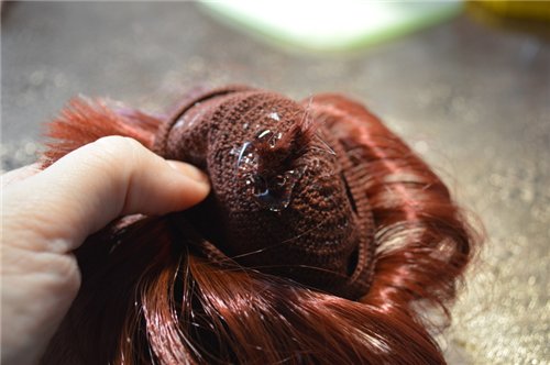 Изготовление клеевого парика для куклы своими руками из сарана: Мастер класс (фото 10)