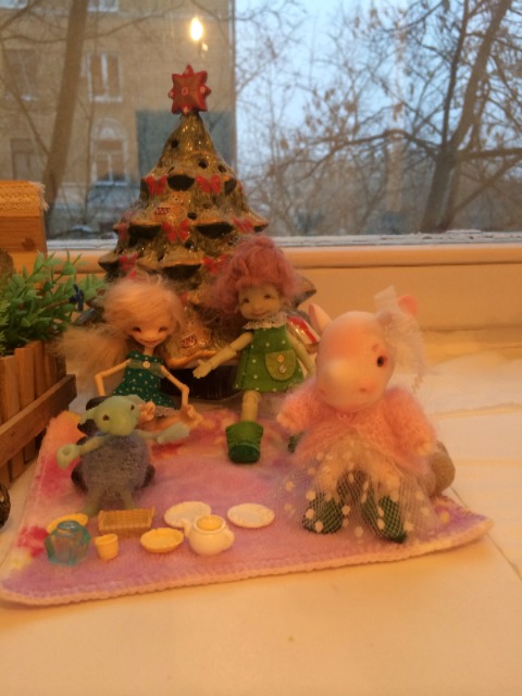 С Новым Годом — Домашние коллекции кукол: фото собраний (фото 7)