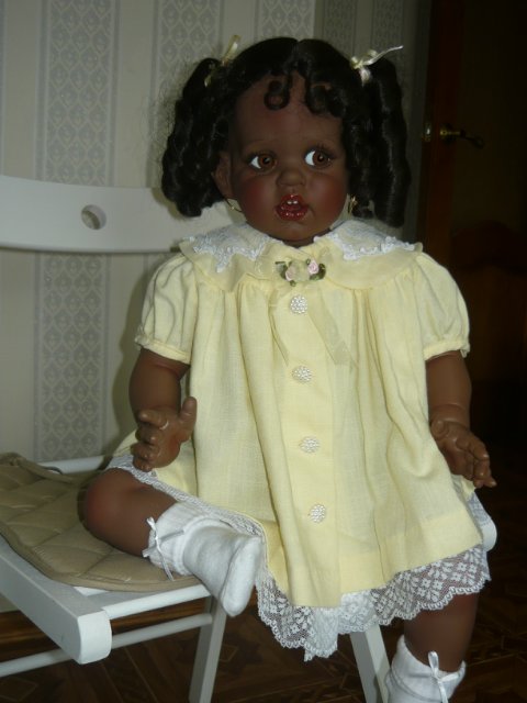 Хмурым пасмурным деньком — Куклы Fayzah Spanos (Файзах Спанос): винил и фарфор