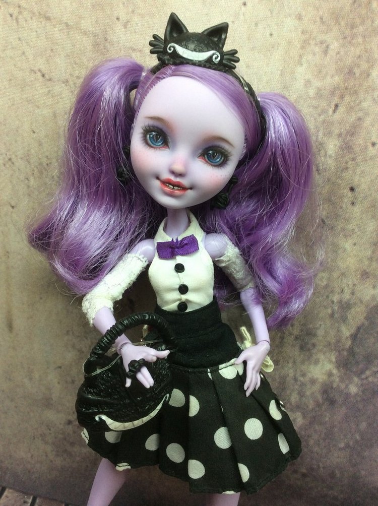 Я рисую, куклам лица я рисую