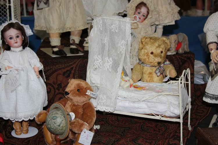 Выставка кукол, мишек тедди, кукольных домиков и миниатюры в Нидерландах. Заключение
