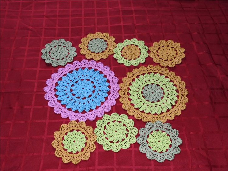 Вязание салфеток – это поистине верх мастерства владения крючком (фото 9)