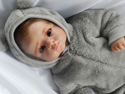 Андрюшенька серьезный мальчишка реборн (фото 8)