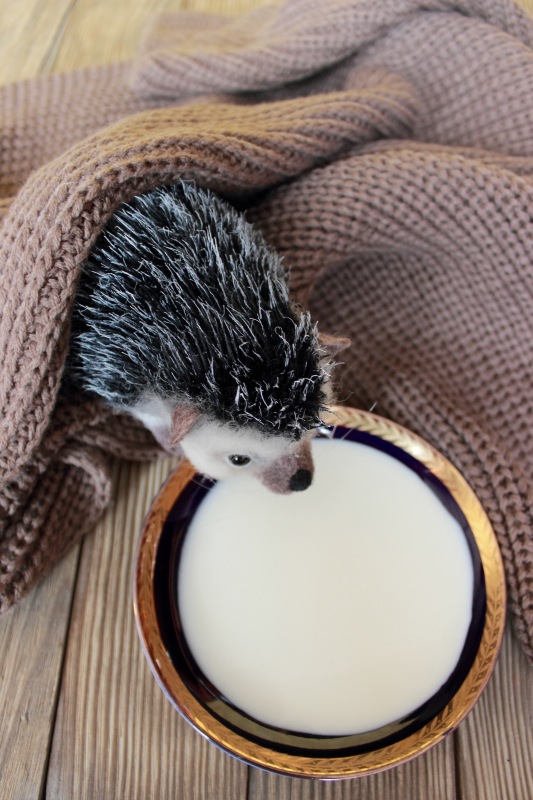 Ежуня. Валяние из шерсти — Валяные игрушки из шерсти: сухое валяние