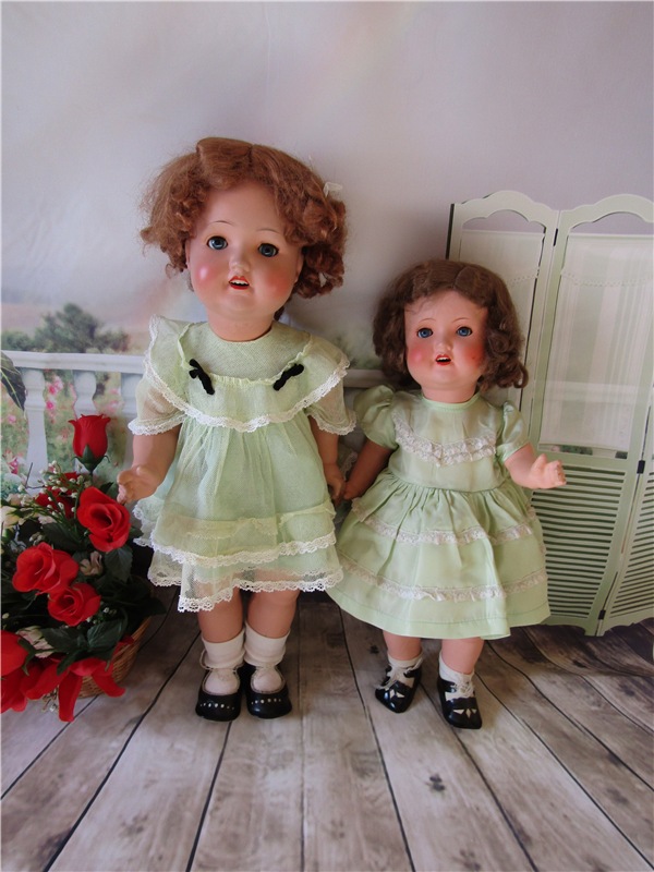 Две куклы Sonnenberg - две сестры. Этюд в салатовых тонах