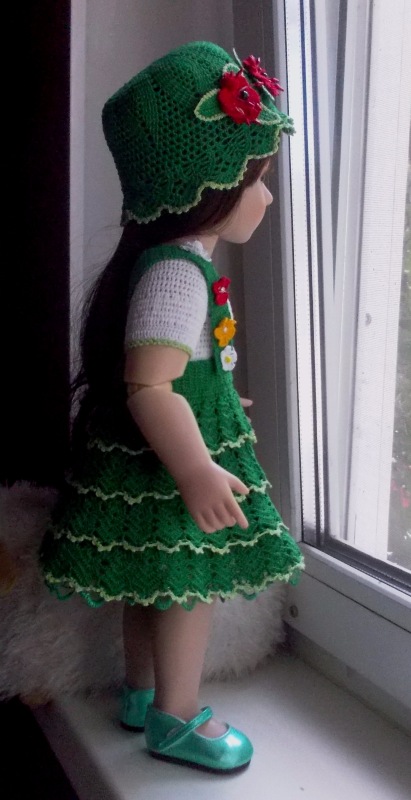 У нас новенькая из закупки и она шарнирная