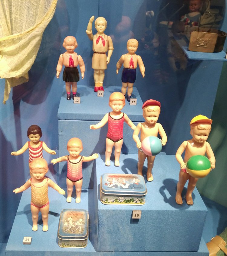 Выставка «Все лучшее – детям. Игрушки 1950–1980 годов из коллекции Сергея Романова». Часть 2 (фото 7)