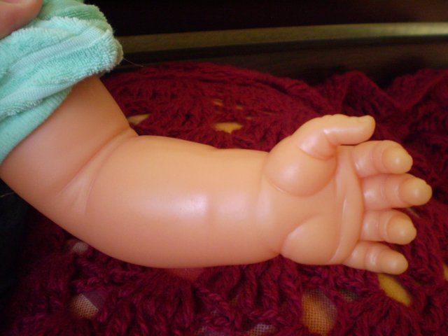 Любимая кукла от Berjusa — Характерные испанские куклы: пупсы с мимикой (фото 9)