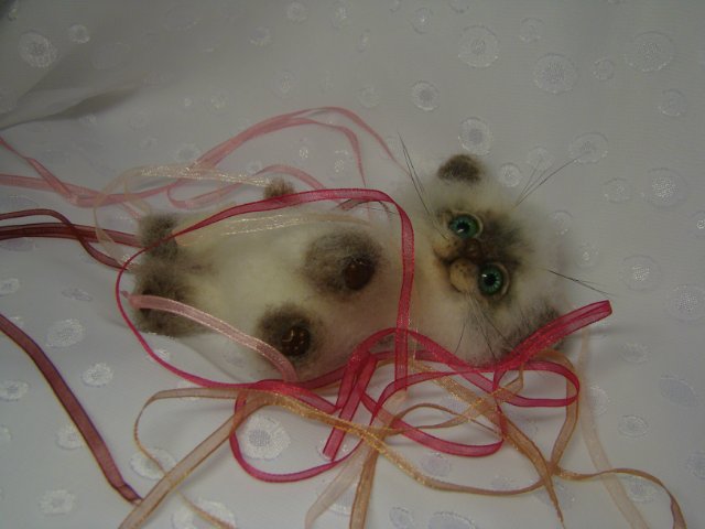 Запутанная история. Игрушка валянием из шерсти (фото 7)