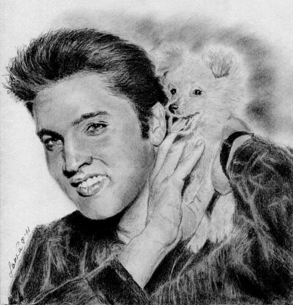 А ещё я немножечко рисую…