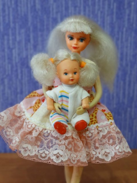 Бэтти и Сэнди 90-х годов — Куклы Barbie (Барби): Looks (фото 9)