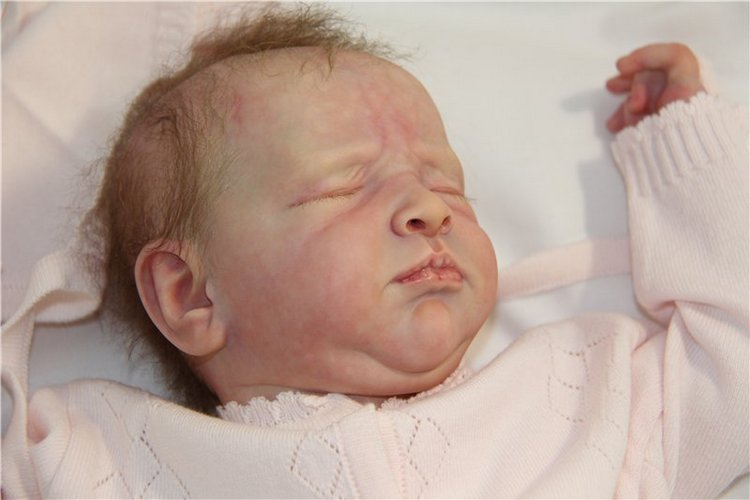 Моя малышка-реборн из молда Reese, от замечательного скульптора Andrea Arcello