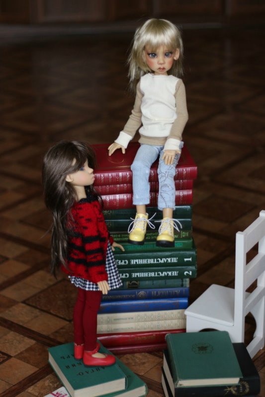 Куклы Кае Вигс и любовь к чтению