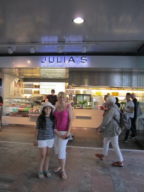 "В гостях у сказки" или моя поездка к нашей Lalysse из Голландии