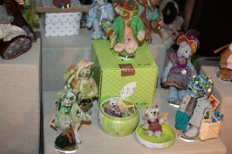 Выставка кукол, мишек тедди, кукольных домиков и миниатюры в Нидерландах. Продолжение