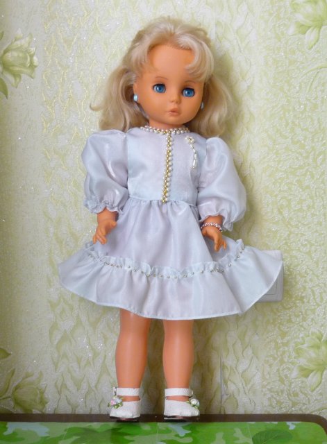 От внучки к кукле - перешиваем детские платья