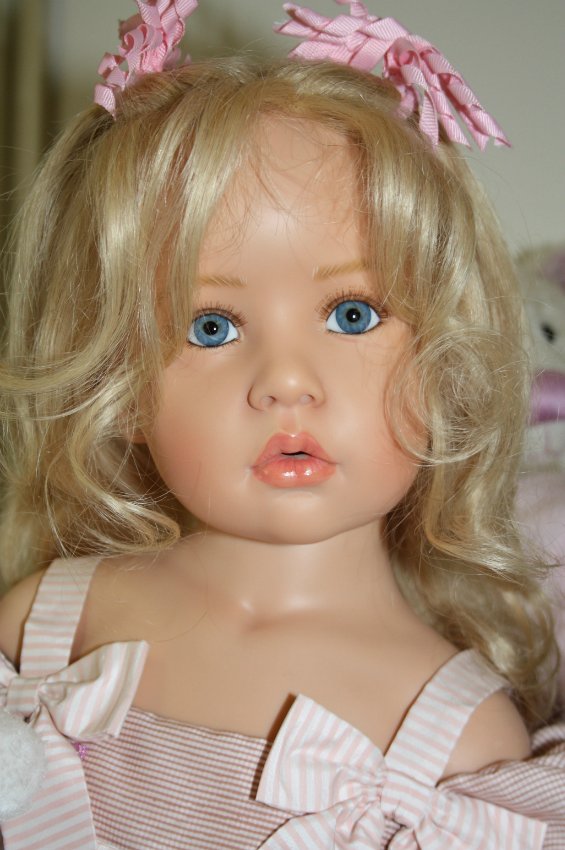 Мое посещение магазина Гюнзел. Выбор кукол из коллекции 2016 года. Заключительная часть - Бела