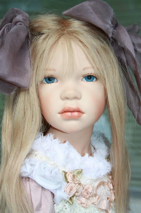 Марусина прогулка по саду. Коллекционная кукла от Zofia & Henry Zawieruszynski