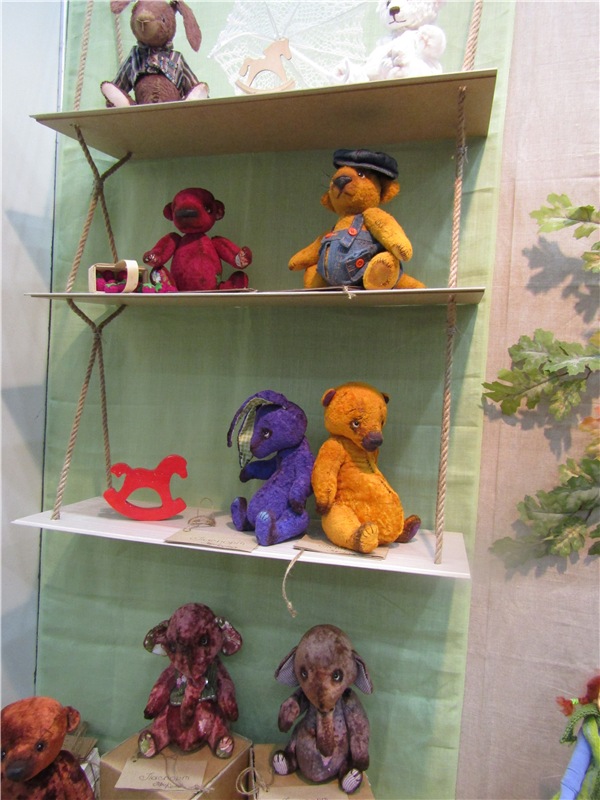 Зелененький он был... По следам выставки кукол на Тишинке 2016. В преддверии выставки «Hello Teddy» 1-4 декабря 2016 | Бэйбики Зелененький он был... По следам выставки кукол на Тишинке 2016. В преддверии выставки «Hello Teddy» 1-4 декабря 2016