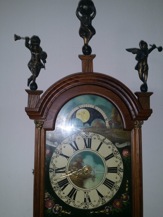 Старинные часы еще идут. Коллекция старинных часов - часть вторая