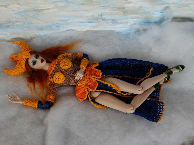 Рыжая королева — Фэшн