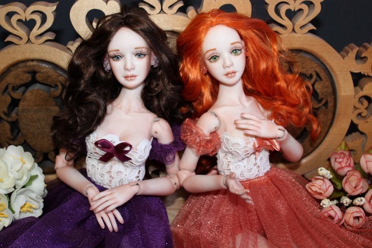 Две шарнирные куклы-танцовщицы Вайолет и Алисия, есть фото 18+