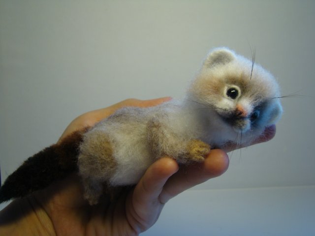 Хорёк. Авторская игрушка валянием Ольги Чернухо (фото 8)