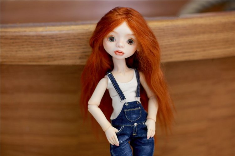 Много фотографий шарнирных кукол