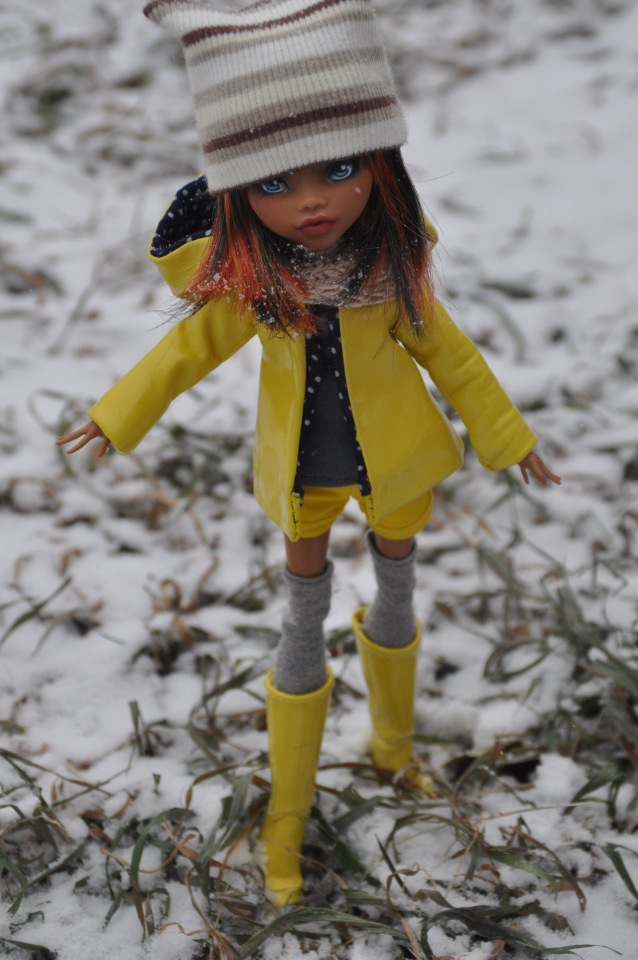 Первый снег — ООАК Monster High и Ever After High: репейнт