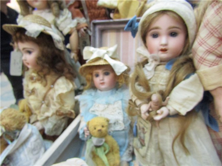 Антикварные впечатления о выставке кукол в "Гостином дворе" 16-18 декабря 2016 года. Искусство куклы. Фотообзор | Бэйбики Антикварные впечатления о выставке кукол в "Гостином дворе" 16-18 декабря 2016 года. Искусство куклы. Фотообзор