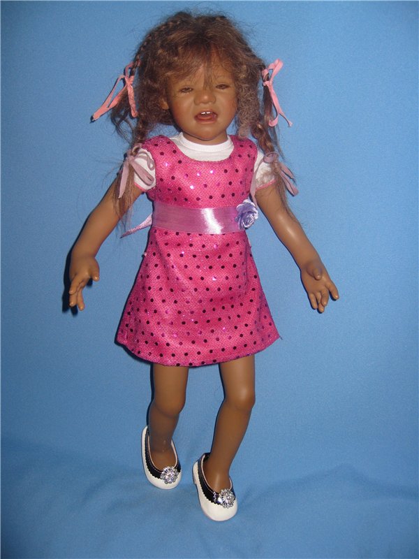 Кто подскажет, как ребенка успокоить? Коллекционная кукла Inke A.Himstedt (фото 10)